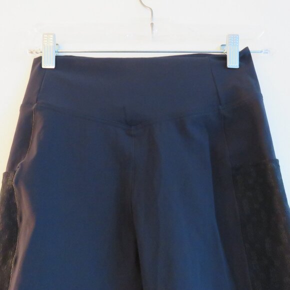 ERES Yama Sports Bike Shorts Minimalist Stretch Quiet Luxury - Size S - Picture 3 of 14